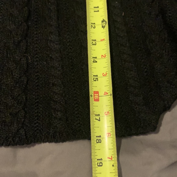 Sirens women’s sweater - Picture 4 of 6